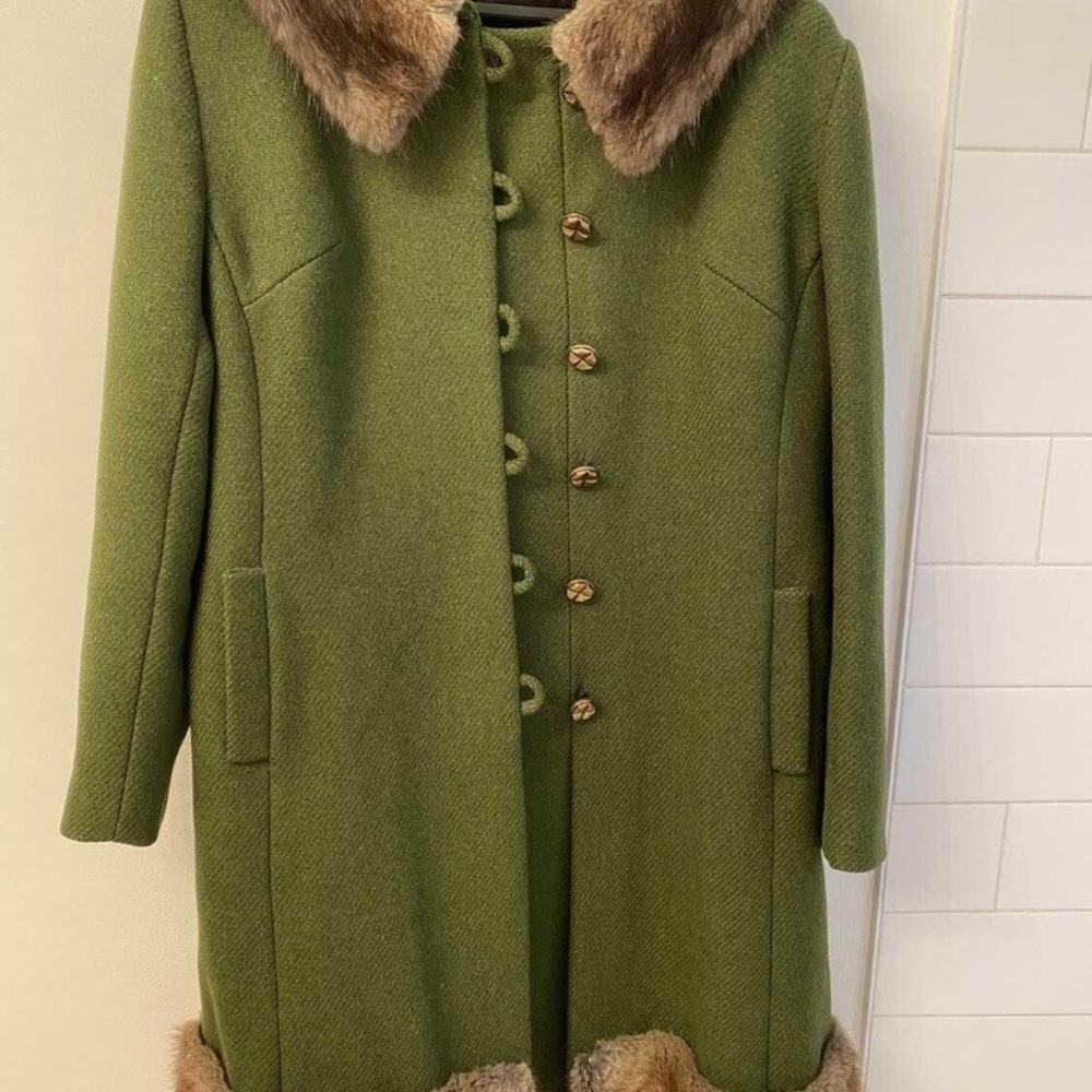 Vintage Union Label Green Wool Coat with Faux Fur Trim